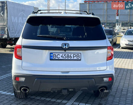 Белый Хонда Пасспорт, объемом двигателя 3.47 л и пробегом 14 тыс. км за 25499 $, фото 15 на Automoto.ua