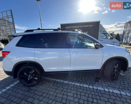 Белый Хонда Пасспорт, объемом двигателя 3.47 л и пробегом 14 тыс. км за 25499 $, фото 19 на Automoto.ua