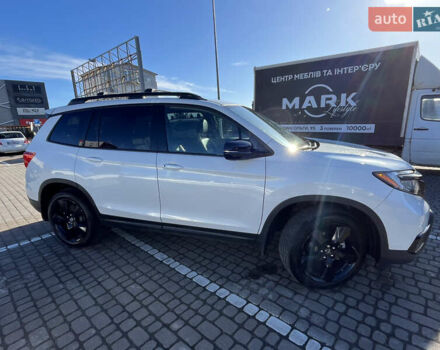 Белый Хонда Пасспорт, объемом двигателя 3.47 л и пробегом 14 тыс. км за 25499 $, фото 20 на Automoto.ua