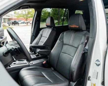 Белый Хонда Пасспорт, объемом двигателя 3.5 л и пробегом 32 тыс. км за 8600 $, фото 4 на Automoto.ua