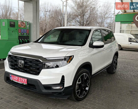 Белый Хонда Пасспорт, объемом двигателя 3.47 л и пробегом 50 тыс. км за 28000 $, фото 1 на Automoto.ua