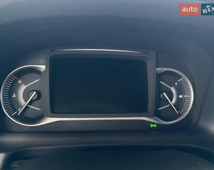 Белый Хонда Пасспорт, объемом двигателя 3.47 л и пробегом 50 тыс. км за 28000 $, фото 28 на Automoto.ua