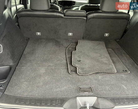 Белый Хонда Пасспорт, объемом двигателя 3.47 л и пробегом 50 тыс. км за 28000 $, фото 16 на Automoto.ua