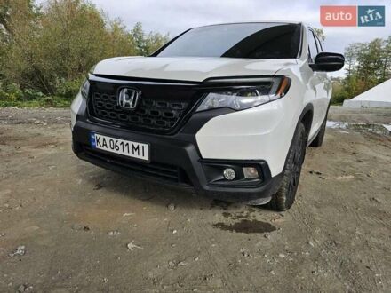 Хонда Пасспорт 2019 у Києві на Automoto.ua Білий Хонда Пасспорт, об'ємом двигуна 3.47 л та пробігом 77 тис. км за 21000 $, фото 1 на Automoto.ua