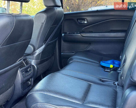 Черный Хонда Пасспорт, объемом двигателя 3.5 л и пробегом 159 тыс. км за 22490 $, фото 22 на Automoto.ua