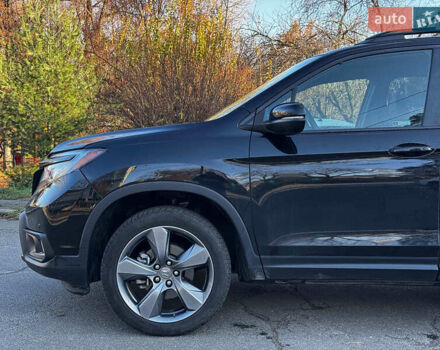 Черный Хонда Пасспорт, объемом двигателя 3.5 л и пробегом 159 тыс. км за 22490 $, фото 19 на Automoto.ua