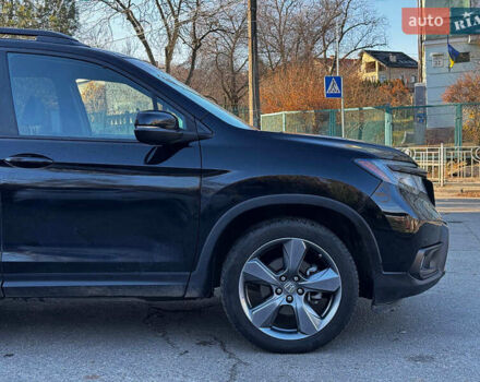 Черный Хонда Пасспорт, объемом двигателя 3.5 л и пробегом 159 тыс. км за 22490 $, фото 8 на Automoto.ua