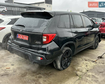 Черный Хонда Пасспорт, объемом двигателя 3.5 л и пробегом 113 тыс. км за 15700 $, фото 3 на Automoto.ua