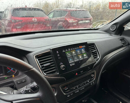 Черный Хонда Пасспорт, объемом двигателя 3.5 л и пробегом 113 тыс. км за 15700 $, фото 9 на Automoto.ua