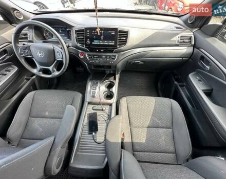 Черный Хонда Пасспорт, объемом двигателя 3.47 л и пробегом 45 тыс. км за 22500 $, фото 8 на Automoto.ua