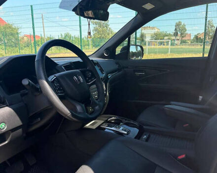 Черный Хонда Пасспорт, объемом двигателя 3.47 л и пробегом 90 тыс. км за 32000 $, фото 8 на Automoto.ua