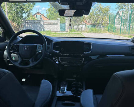 Черный Хонда Пасспорт, объемом двигателя 3.47 л и пробегом 90 тыс. км за 32000 $, фото 10 на Automoto.ua