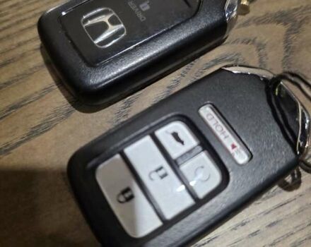 Красный Хонда Пасспорт, объемом двигателя 3.47 л и пробегом 87 тыс. км за 21999 $, фото 61 на Automoto.ua