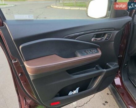 Красный Хонда Пасспорт, объемом двигателя 3.47 л и пробегом 87 тыс. км за 21999 $, фото 42 на Automoto.ua