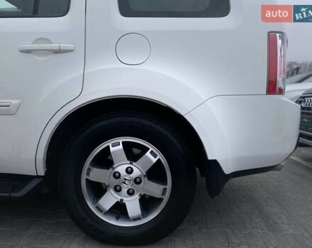 Белый Хонда Пилот, объемом двигателя 3.47 л и пробегом 224 тыс. км за 12990 $, фото 10 на Automoto.ua