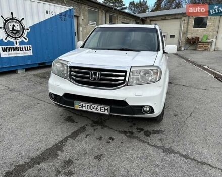 Белый Хонда Пилот, объемом двигателя 3.5 л и пробегом 288 тыс. км за 17530 $, фото 3 на Automoto.ua