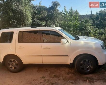 Білий Хонда Пілот, об'ємом двигуна 3.5 л та пробігом 271 тис. км за 17700 $, фото 2 на Automoto.ua