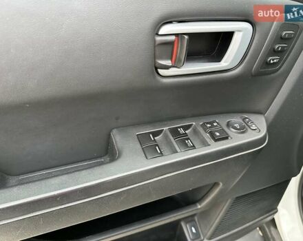 Белый Хонда Пилот, объемом двигателя 3.5 л и пробегом 288 тыс. км за 17530 $, фото 8 на Automoto.ua