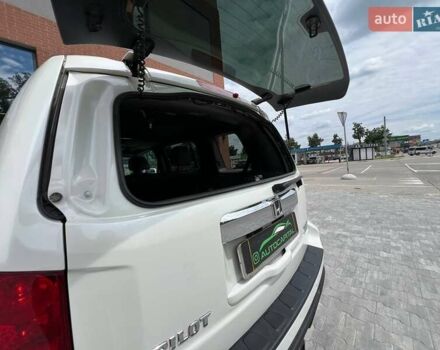 Хонда Пилот 2014 в Киеве на Automoto.ua Белый Хонда Пилот, объемом двигателя 3.5 л и пробегом 262 тыс. км за 12990 $, фото 58 на Automoto.ua