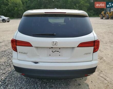 Белый Хонда Пилот, объемом двигателя 3.47 л и пробегом 132 тыс. км за 2000 $, фото 5 на Automoto.ua