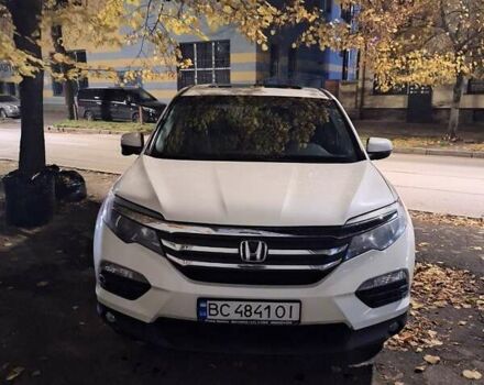 Белый Хонда Пилот, объемом двигателя 3.47 л и пробегом 273 тыс. км за 19700 $, фото 5 на Automoto.ua