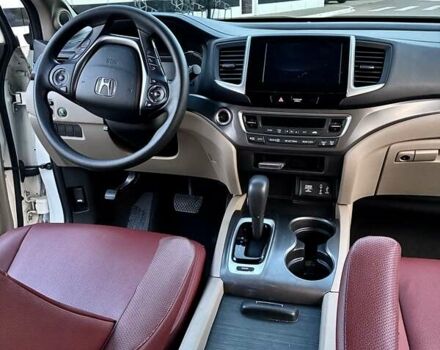 Білий Хонда Пілот, об'ємом двигуна 3.47 л та пробігом 120 тис. км за 18500 $, фото 9 на Automoto.ua