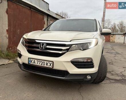 Белый Хонда Пилот, объемом двигателя 3.5 л и пробегом 125 тыс. км за 20500 $, фото 4 на Automoto.ua