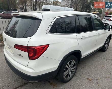 Хонда Пилот 2018 в Полтаве на Automoto.ua Белый Хонда Пилот, объемом двигателя 3.47 л и пробегом 190 тыс. км за 21500 $, фото 4 на Automoto.ua