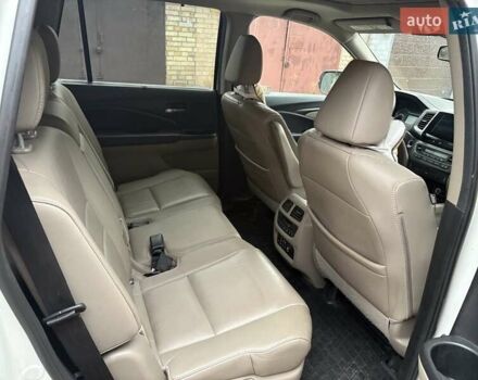 Белый Хонда Пилот, объемом двигателя 3.5 л и пробегом 125 тыс. км за 20500 $, фото 17 на Automoto.ua
