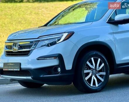 Белый Хонда Пилот, объемом двигателя 3.47 л и пробегом 151 тыс. км за 27000 $, фото 8 на Automoto.ua