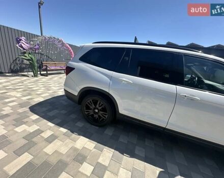 Білий Хонда Пілот, об'ємом двигуна 3.47 л та пробігом 51 тис. км за 34000 $, фото 103 на Automoto.ua