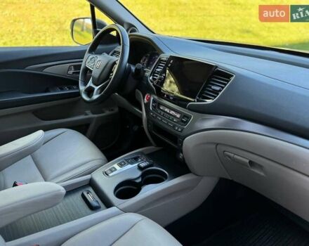 Белый Хонда Пилот, объемом двигателя 3.47 л и пробегом 151 тыс. км за 27000 $, фото 40 на Automoto.ua