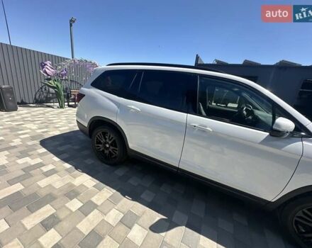 Білий Хонда Пілот, об'ємом двигуна 3.47 л та пробігом 51 тис. км за 34000 $, фото 101 на Automoto.ua
