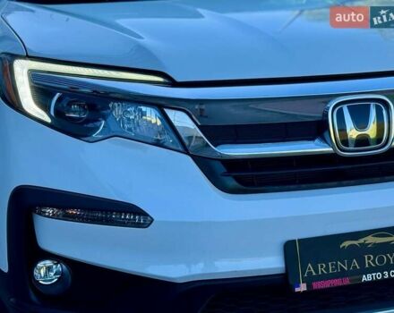 Белый Хонда Пилот, объемом двигателя 3.47 л и пробегом 151 тыс. км за 27000 $, фото 14 на Automoto.ua