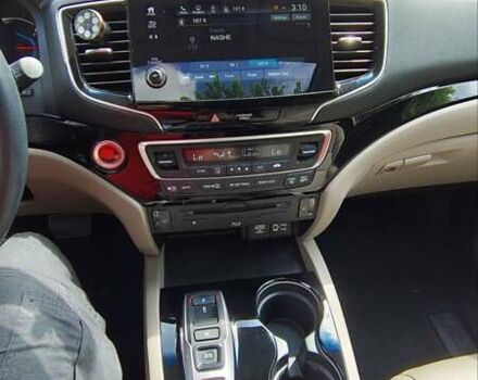 Білий Хонда Пілот, об'ємом двигуна 3.47 л та пробігом 86 тис. км за 31200 $, фото 21 на Automoto.ua