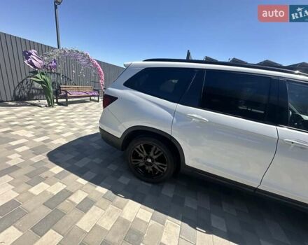 Білий Хонда Пілот, об'ємом двигуна 3.47 л та пробігом 51 тис. км за 34000 $, фото 104 на Automoto.ua