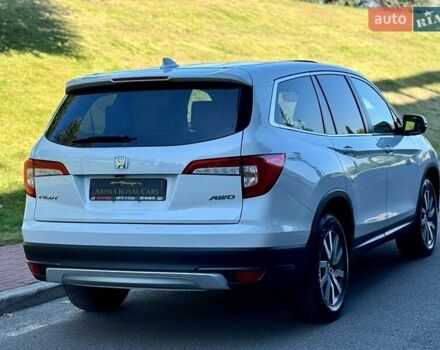 Белый Хонда Пилот, объемом двигателя 3.47 л и пробегом 151 тыс. км за 27000 $, фото 13 на Automoto.ua