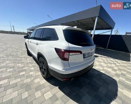 Білий Хонда Пілот, об'ємом двигуна 3.47 л та пробігом 51 тис. км за 34000 $, фото 125 на Automoto.ua