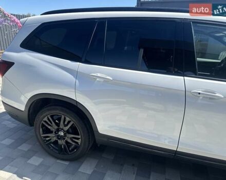 Білий Хонда Пілот, об'ємом двигуна 3.47 л та пробігом 51 тис. км за 34000 $, фото 30 на Automoto.ua