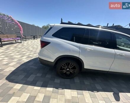 Білий Хонда Пілот, об'ємом двигуна 3.47 л та пробігом 51 тис. км за 34000 $, фото 106 на Automoto.ua