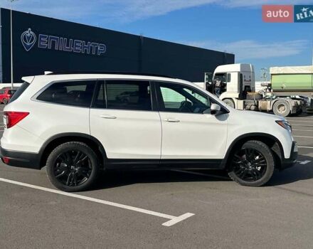 Белый Хонда Пилот, объемом двигателя 3.5 л и пробегом 14 тыс. км за 32890 $, фото 13 на Automoto.ua