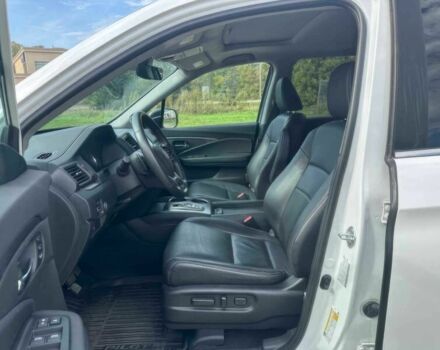 Белый Хонда Пилот, объемом двигателя 3.5 л и пробегом 12 тыс. км за 44000 $, фото 8 на Automoto.ua