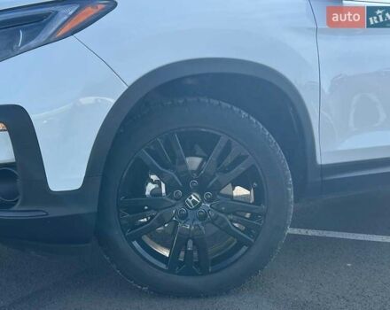 Белый Хонда Пилот, объемом двигателя 3.5 л и пробегом 14 тыс. км за 32890 $, фото 3 на Automoto.ua