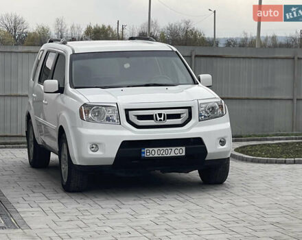 Білий Хонда Пілот, об'ємом двигуна 3.5 л та пробігом 300 тис. км за 11750 $, фото 1 на Automoto.ua