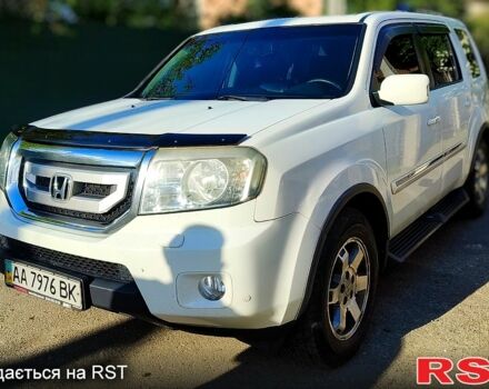 Белый Хонда Пилот, объемом двигателя 3.5 л и пробегом 200 тыс. км за 14000 $, фото 1 на Automoto.ua
