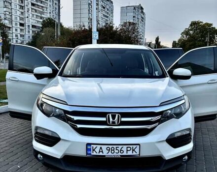 Хонда Пилот 2017 в Киеве на Automoto.ua Белый Хонда Пилот, объемом двигателя 3.47 л и пробегом 120 тыс. км за 18500 $, фото 1 на Automoto.ua