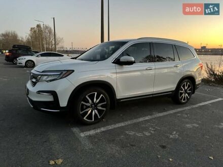 Хонда Пилот 2020 в Киеве на Automoto.ua Белый Хонда Пилот, объемом двигателя 3.47 л и пробегом 83 тыс. км за 29700 $, фото 1 на Automoto.ua