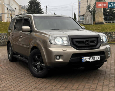 Бежевый Хонда Пилот, объемом двигателя 3.47 л и пробегом 222 тыс. км за 12700 $, фото 3 на Automoto.ua