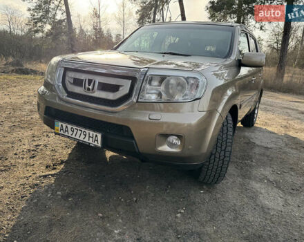 Бежевий Хонда Пілот, об'ємом двигуна 3.5 л та пробігом 230 тис. км за 11700 $, фото 1 на Automoto.ua