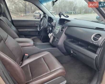 Бежевый Хонда Пилот, объемом двигателя 3.5 л и пробегом 278 тыс. км за 13000 $, фото 5 на Automoto.ua